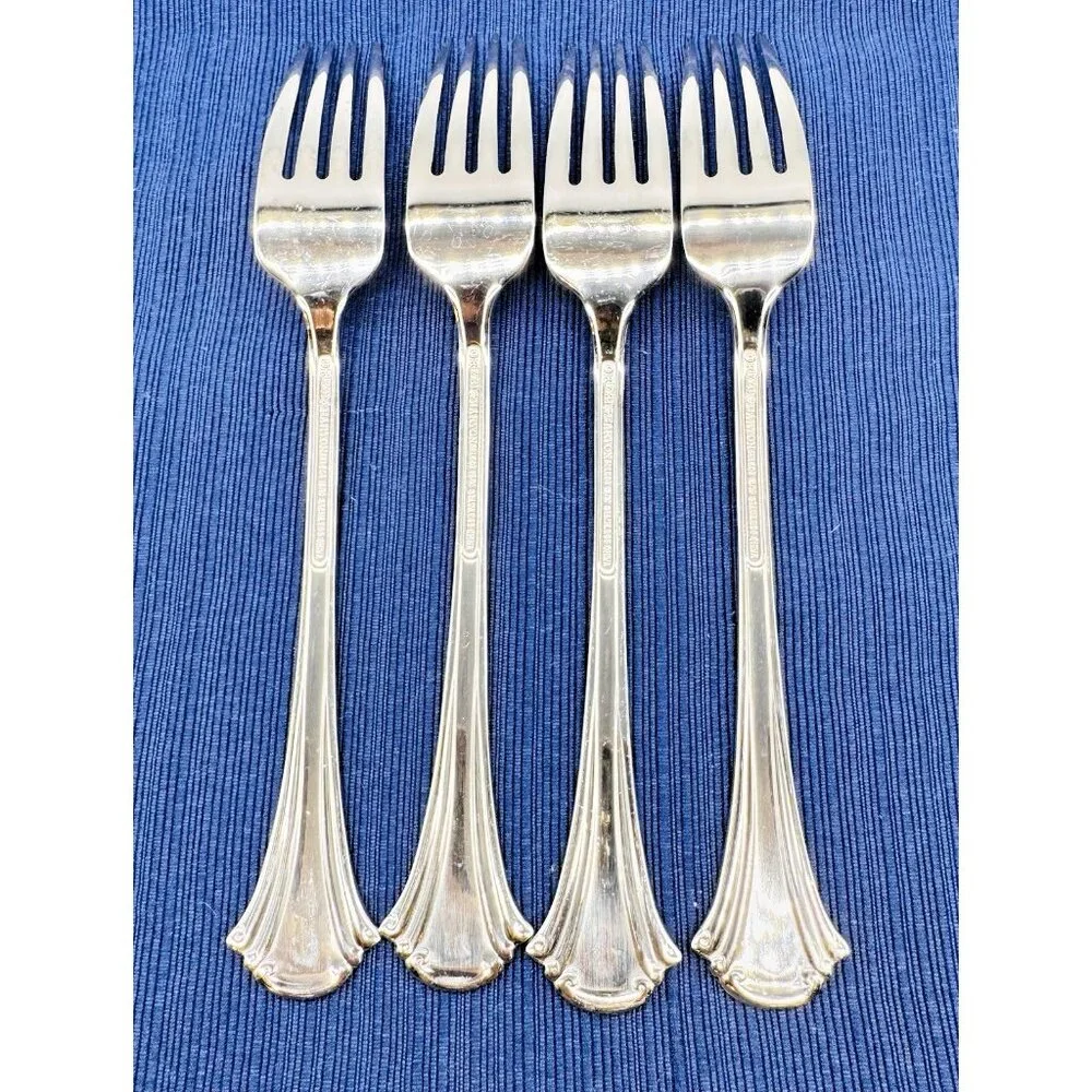 Reed and Barton Cortland Fork Glossy Stainless Flatware 8 inch Lot of‎ 4
